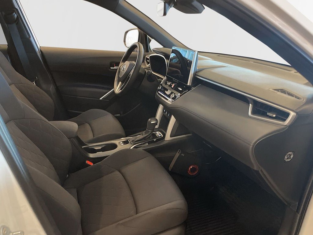 Vehicle Image 7