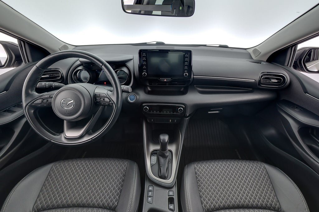 Vehicle Image 15