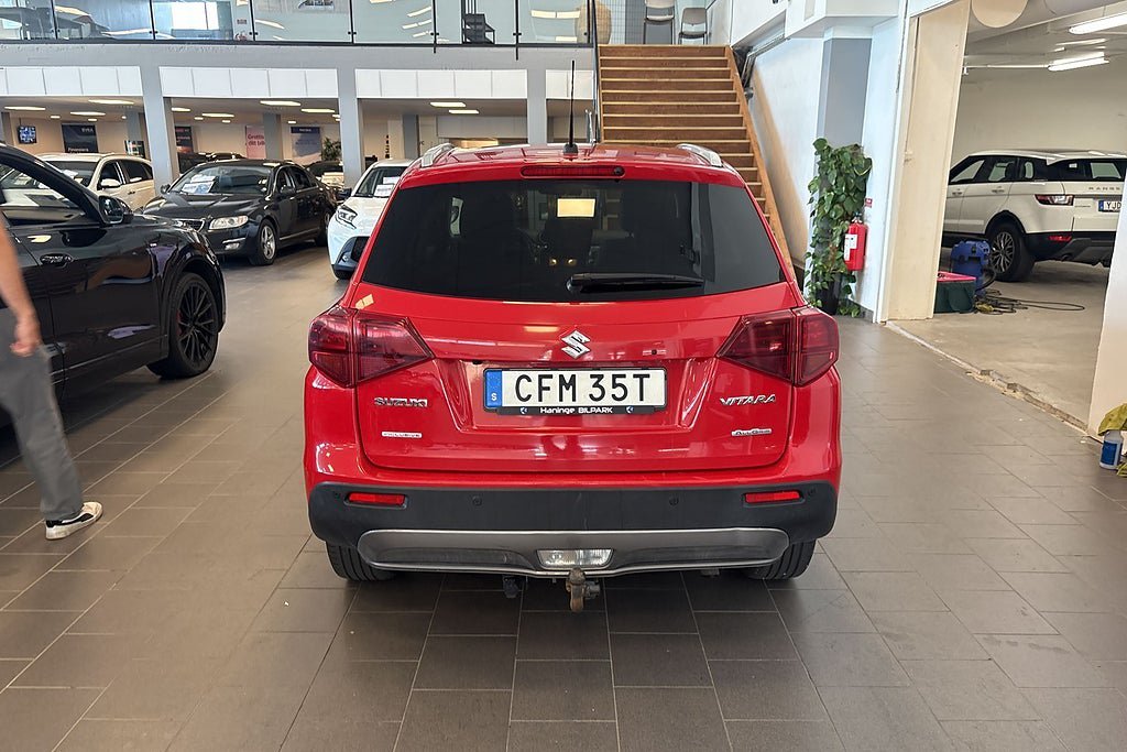 Vehicle Image 8