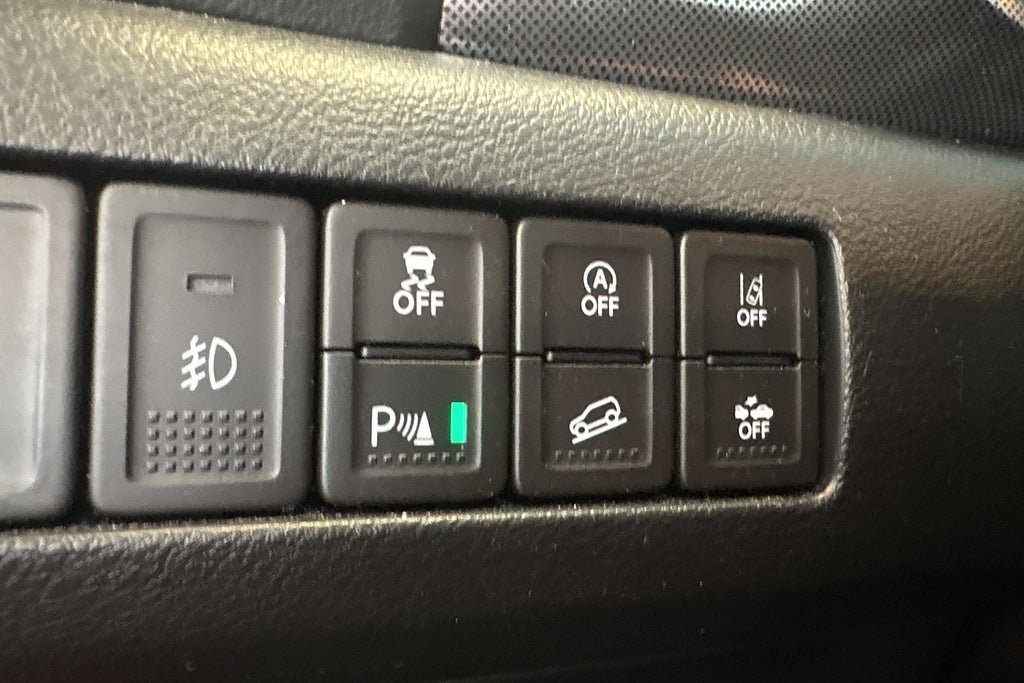 Vehicle Image 21