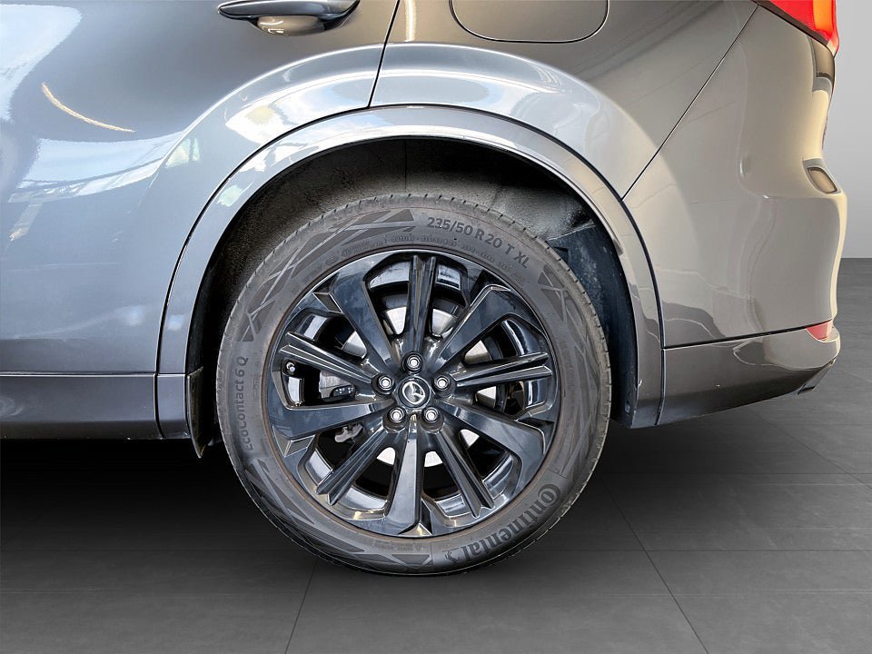 Vehicle Image 19