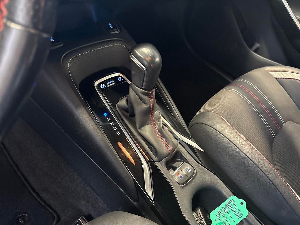 Vehicle Image 18