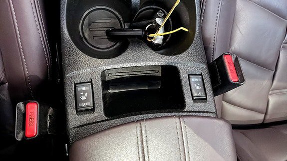 Vehicle Image 23