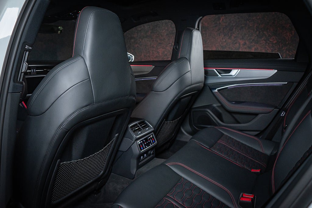Vehicle Image 36