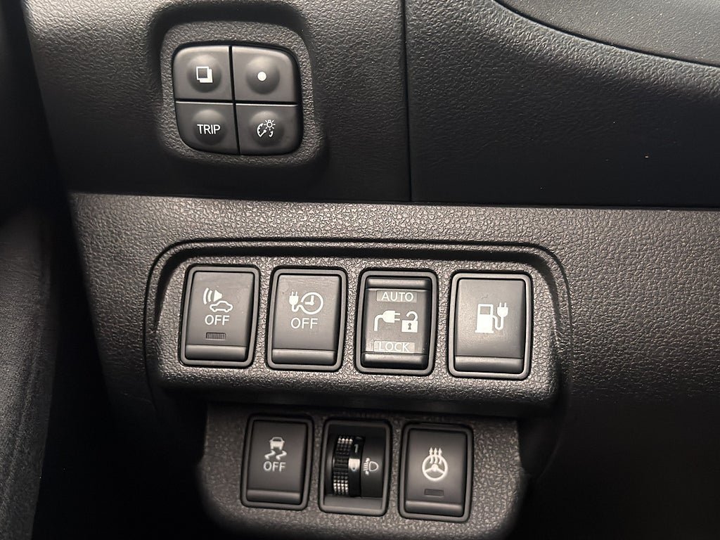 Vehicle Image 24