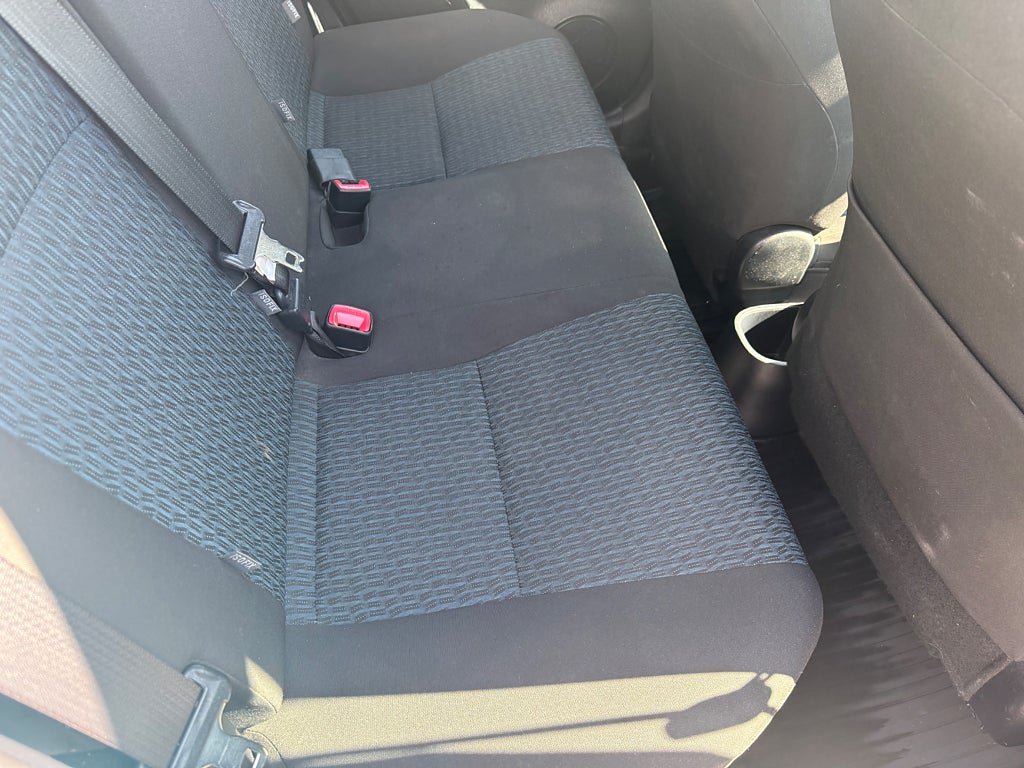 Vehicle Image 14