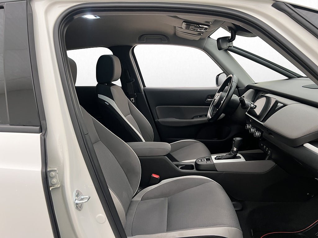 Vehicle Image 21