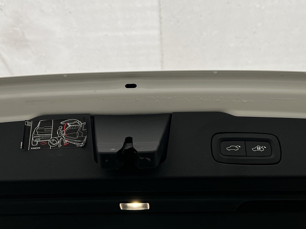 Vehicle Image 34