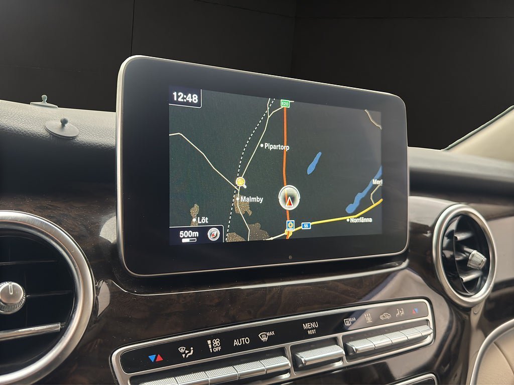 Vehicle Image 24