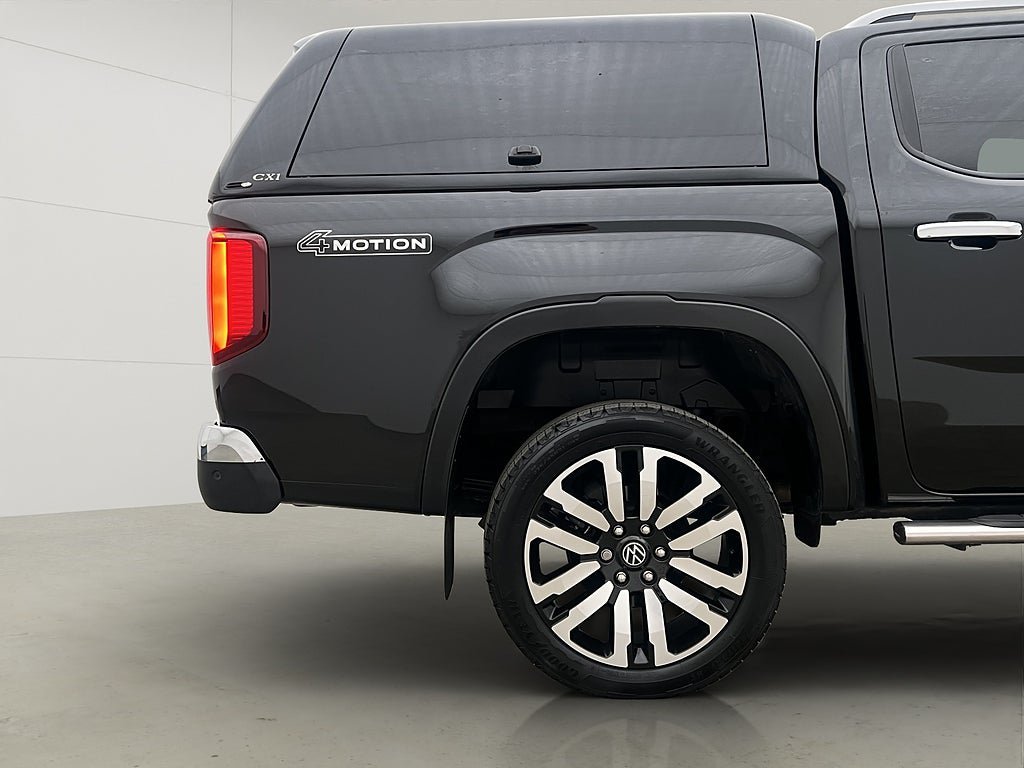 Vehicle Image 36