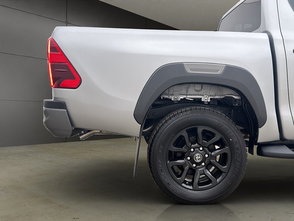 Vehicle Image 36