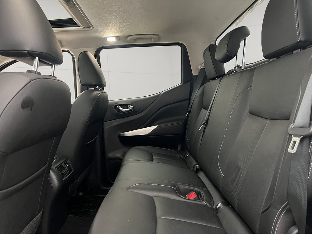 Vehicle Image 29