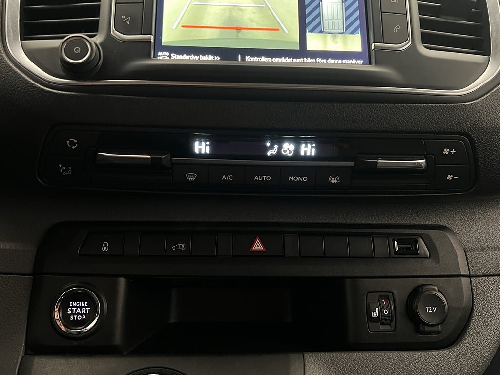 Vehicle Image 29