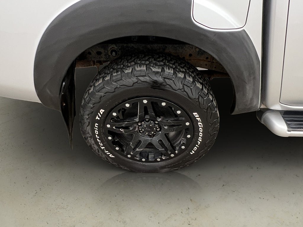 Vehicle Image 36