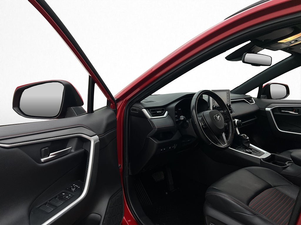 Vehicle Image 10