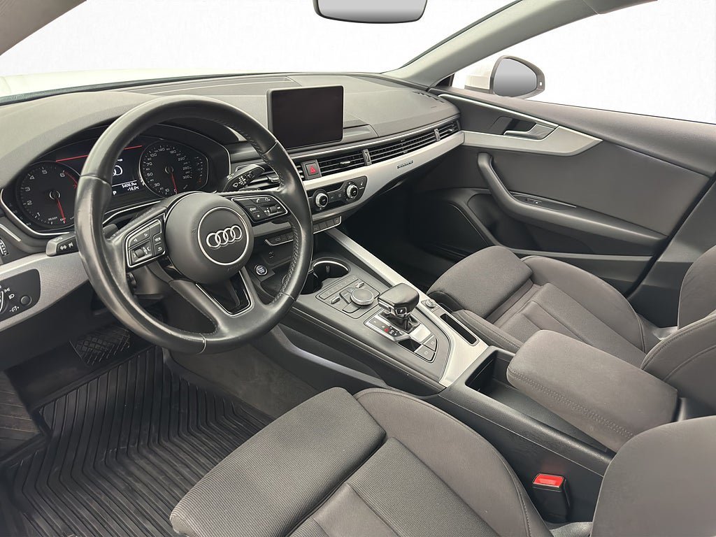 Vehicle Image 11
