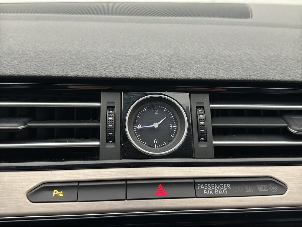 Vehicle Image 26