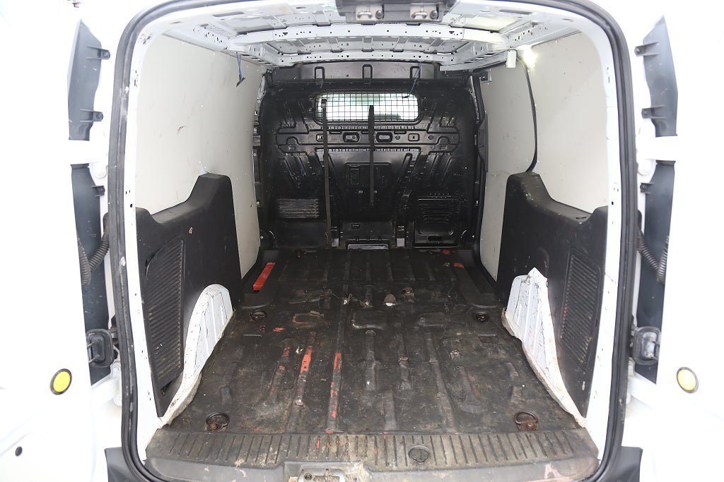 Vehicle Image 22