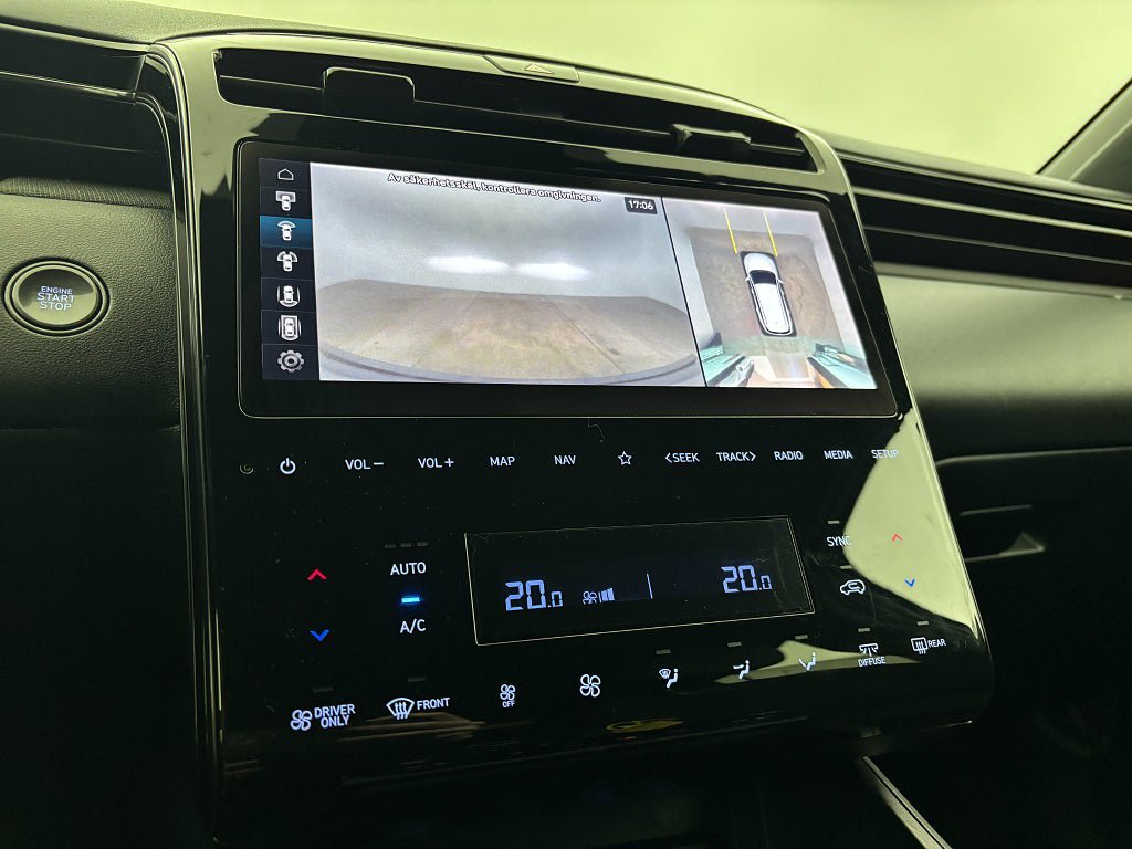 Vehicle Image 22