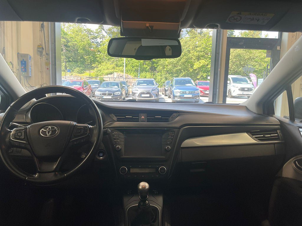 Vehicle Image 26