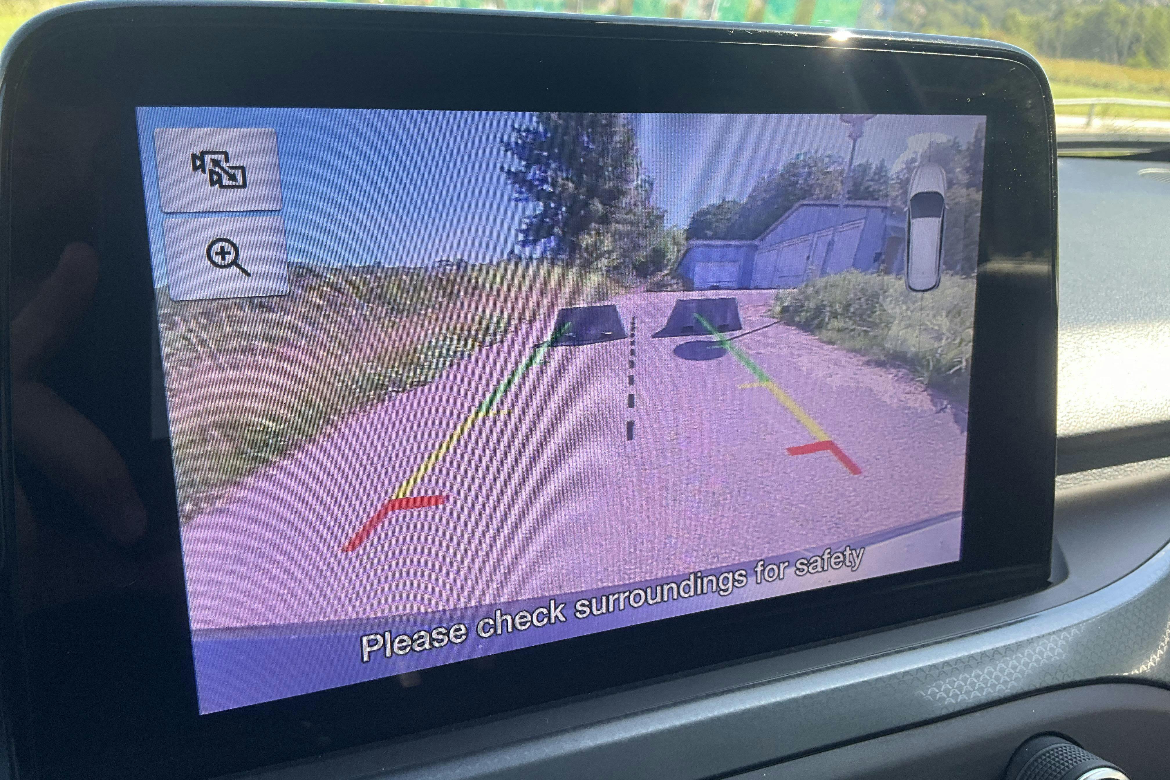 Vehicle Image 13