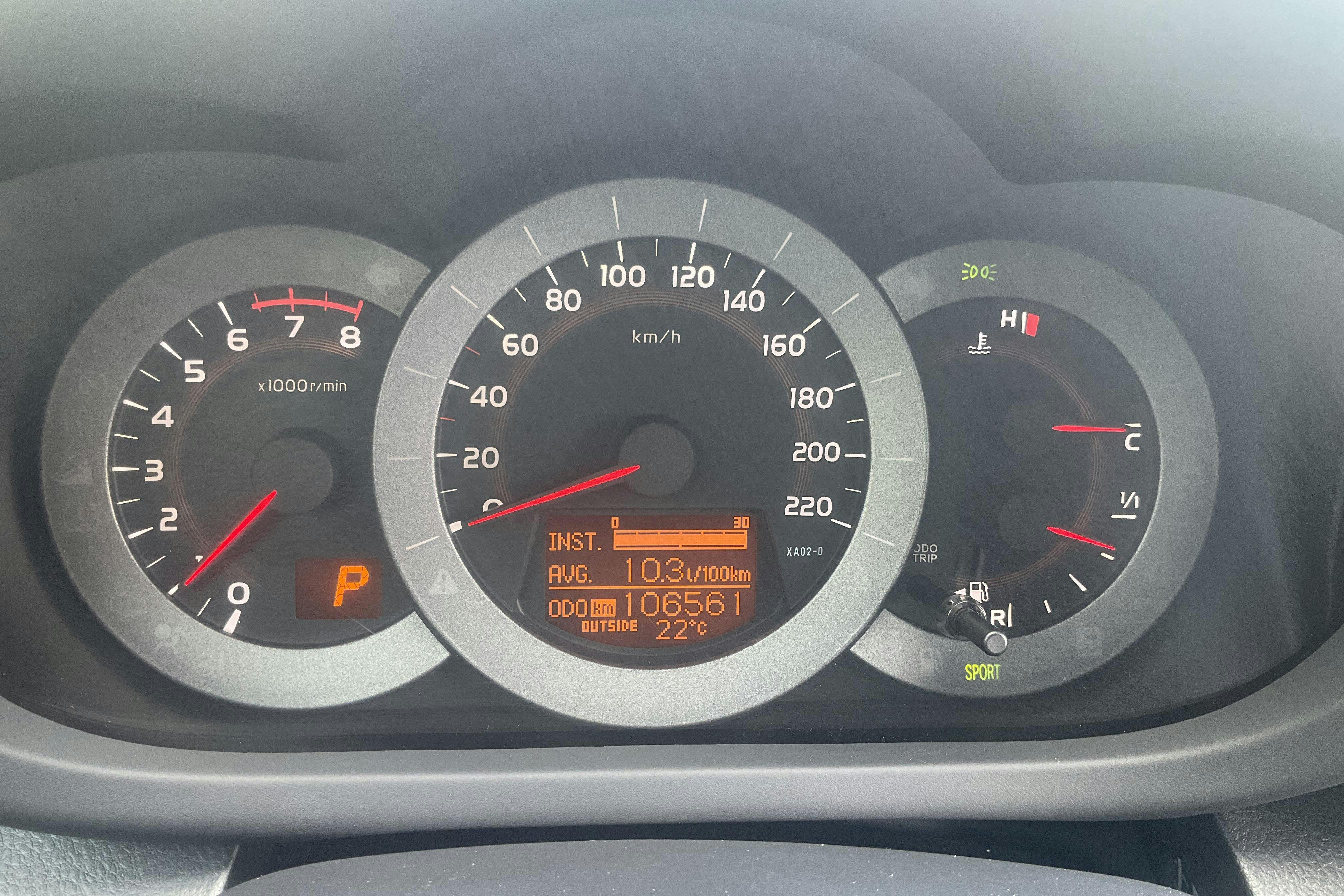 Vehicle Image 10