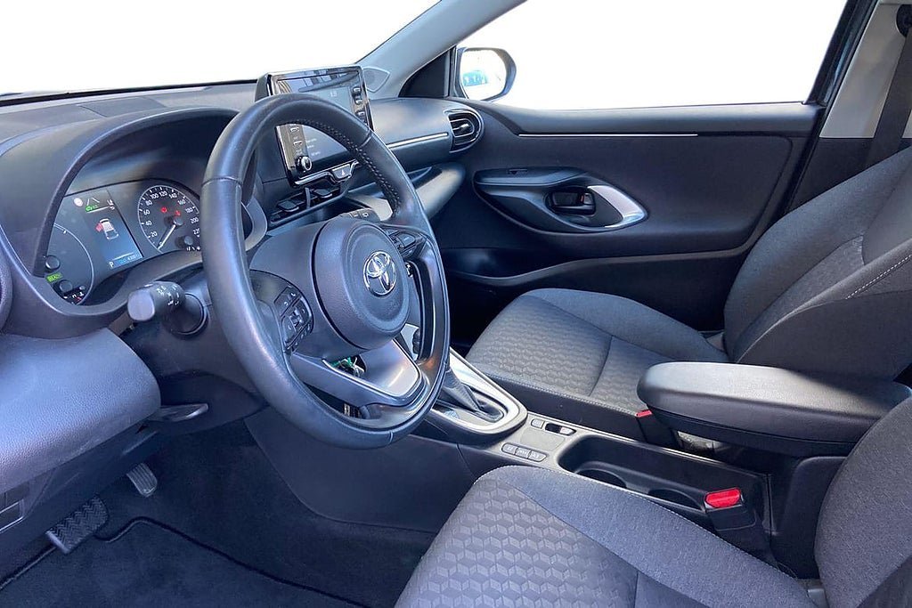 Vehicle Image 14