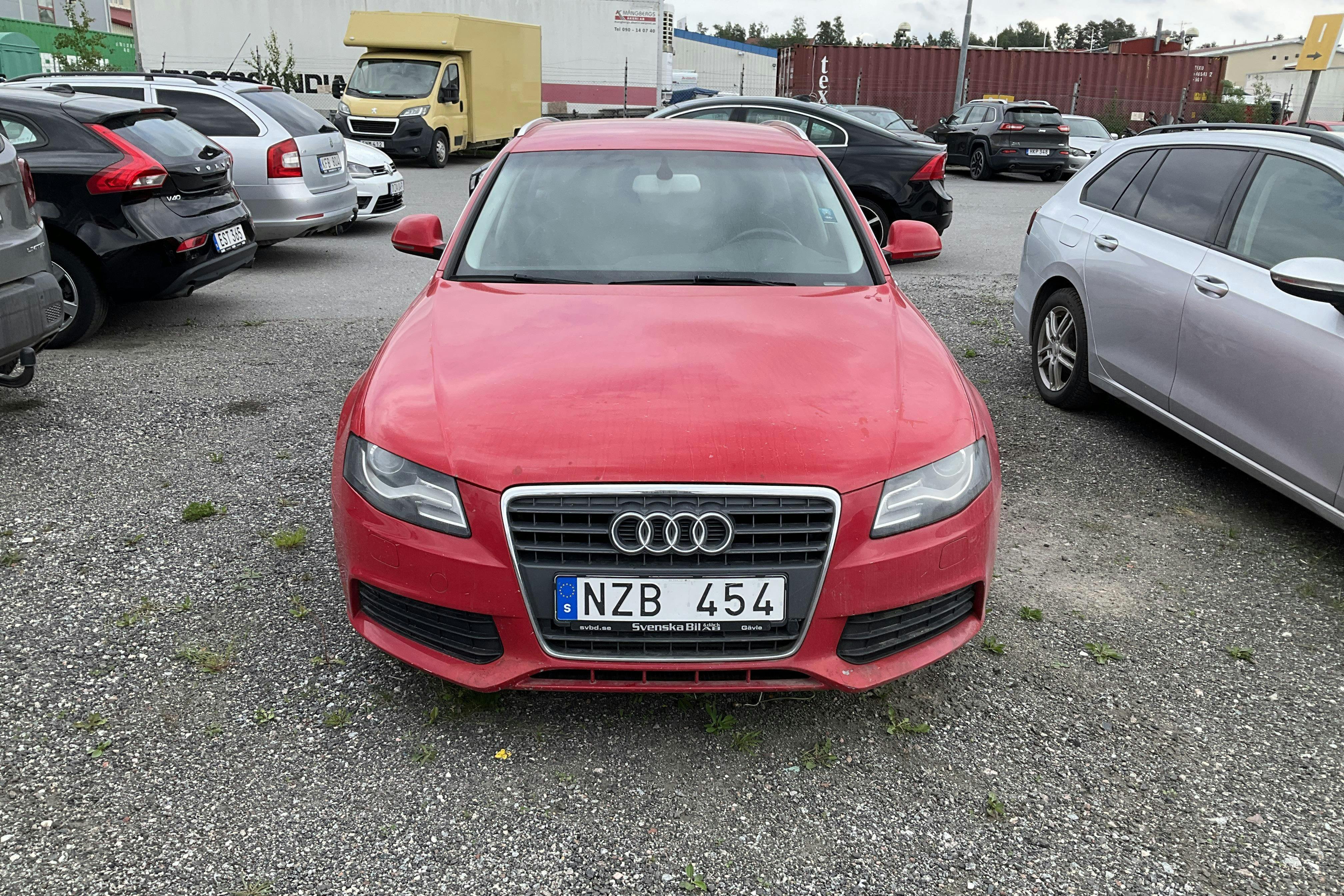 Vehicle Image 5