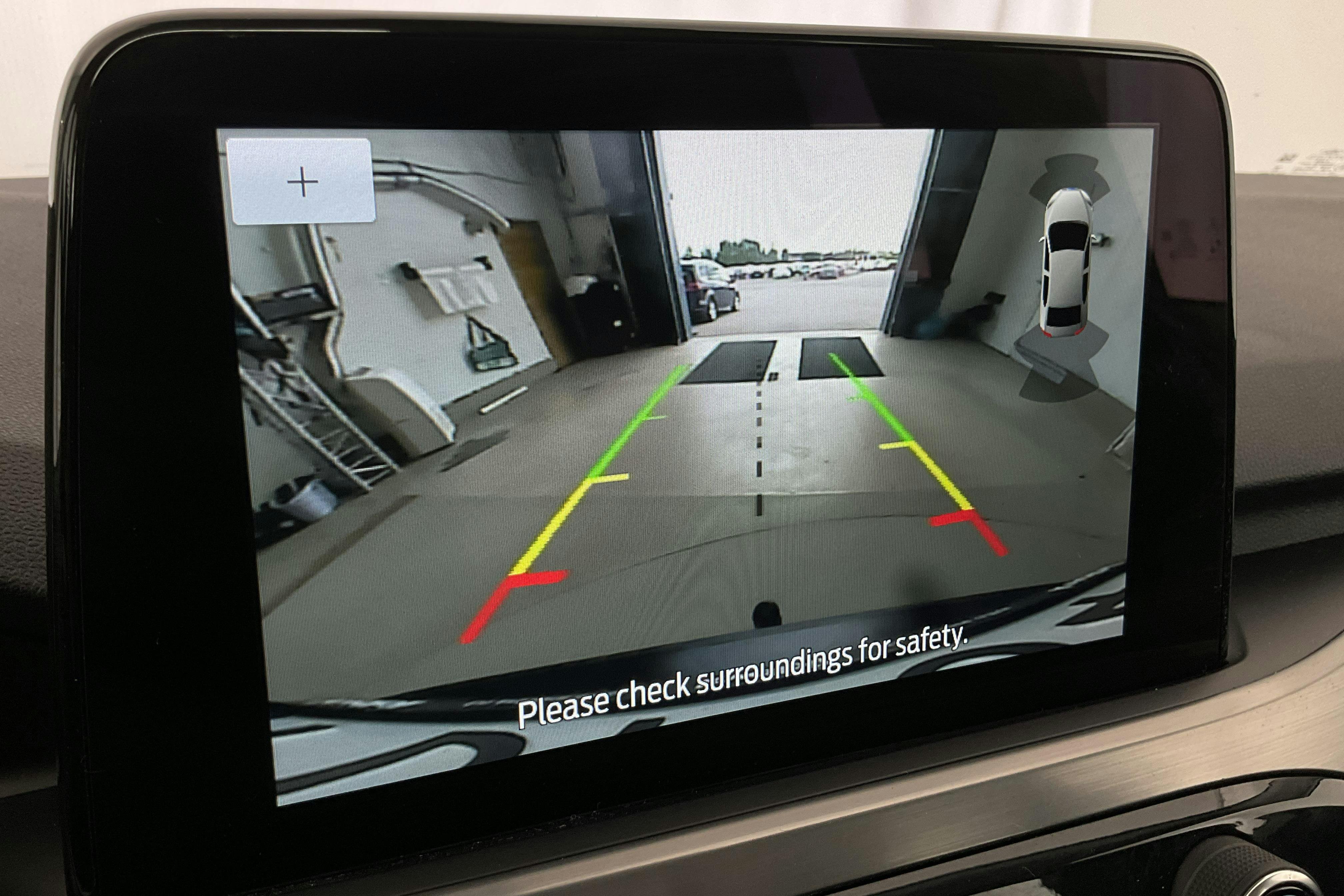 Vehicle Image 11