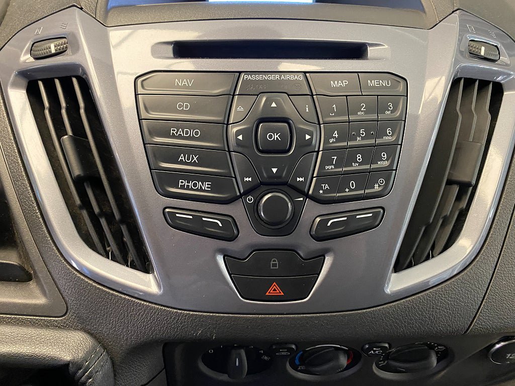 Vehicle Image 36