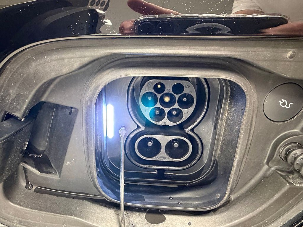 Vehicle Image 22