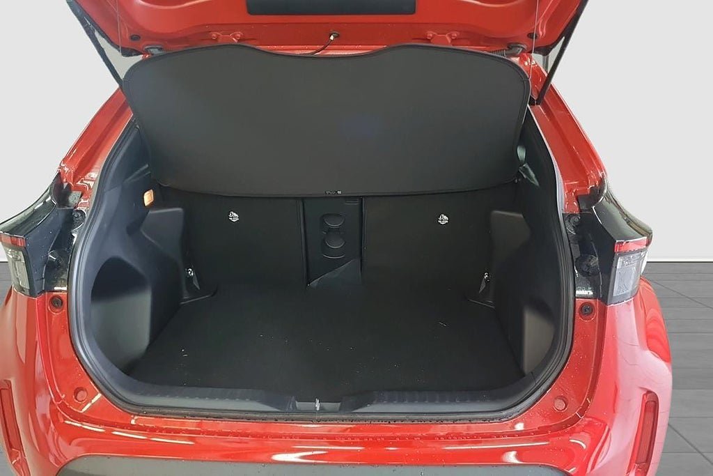 Vehicle Image 11
