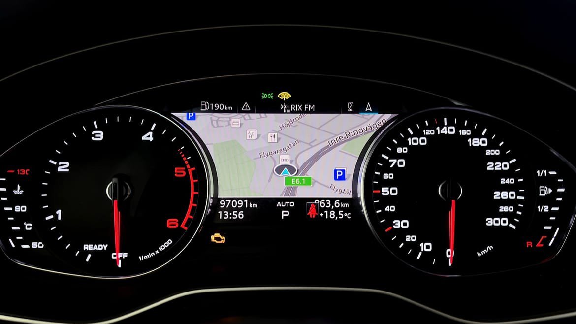 Vehicle Image 18