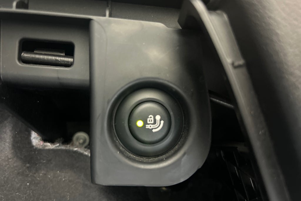 Vehicle Image 23