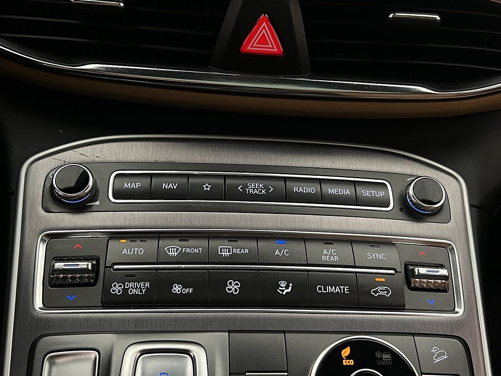 Vehicle Image 27