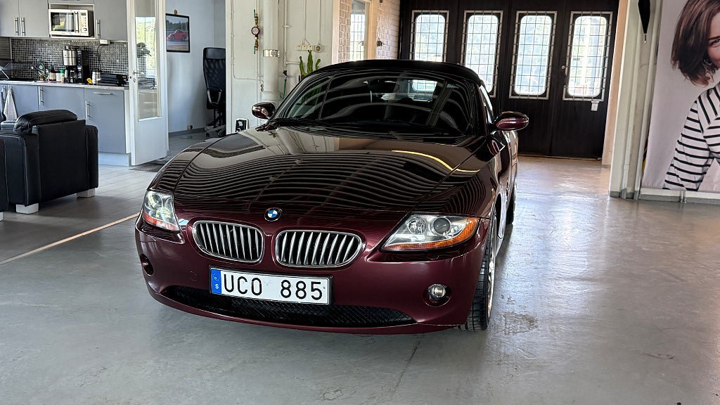 Vehicle Image 22
