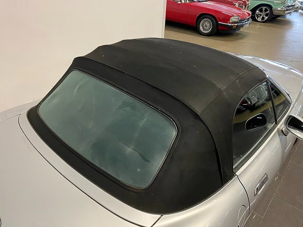 Vehicle Image 21
