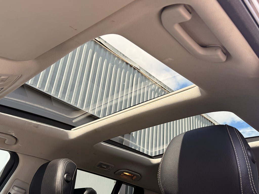 Vehicle Image 22