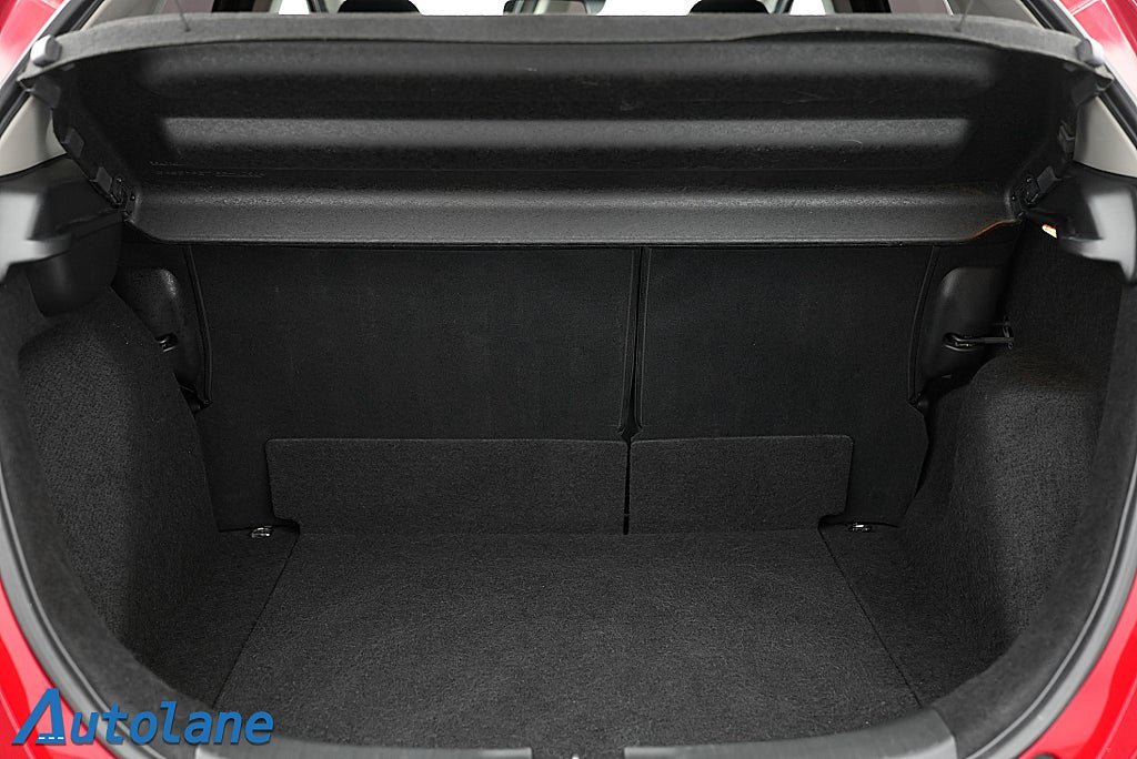 Vehicle Image 36