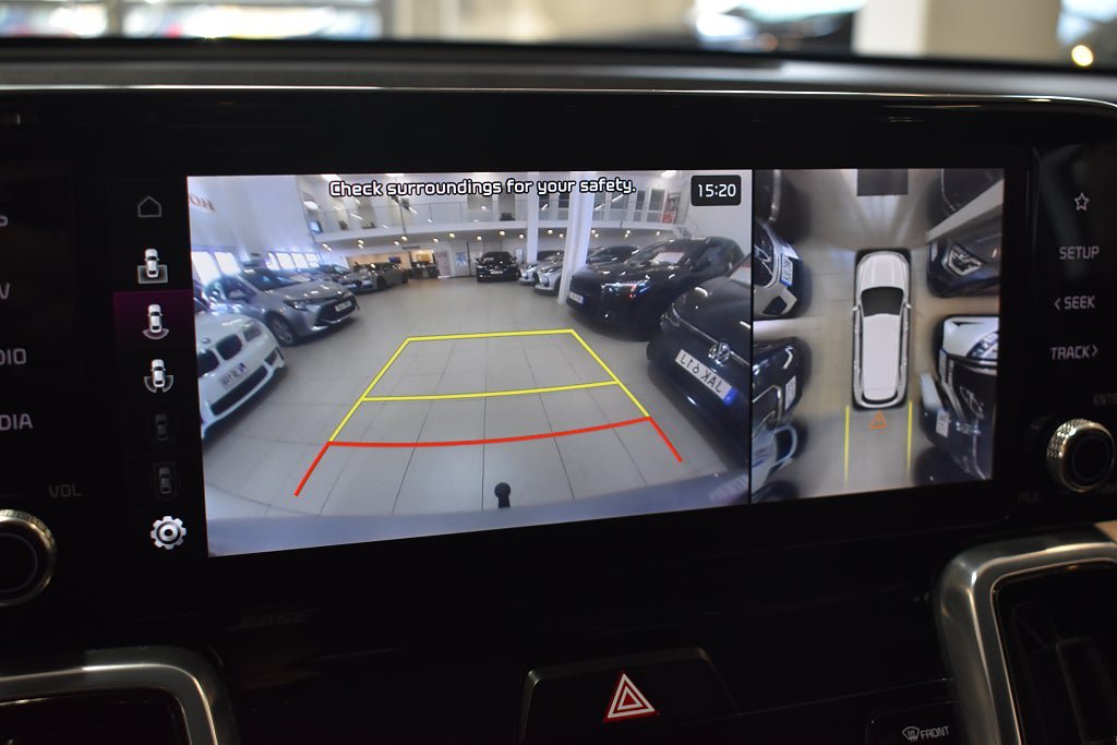 Vehicle Image 15