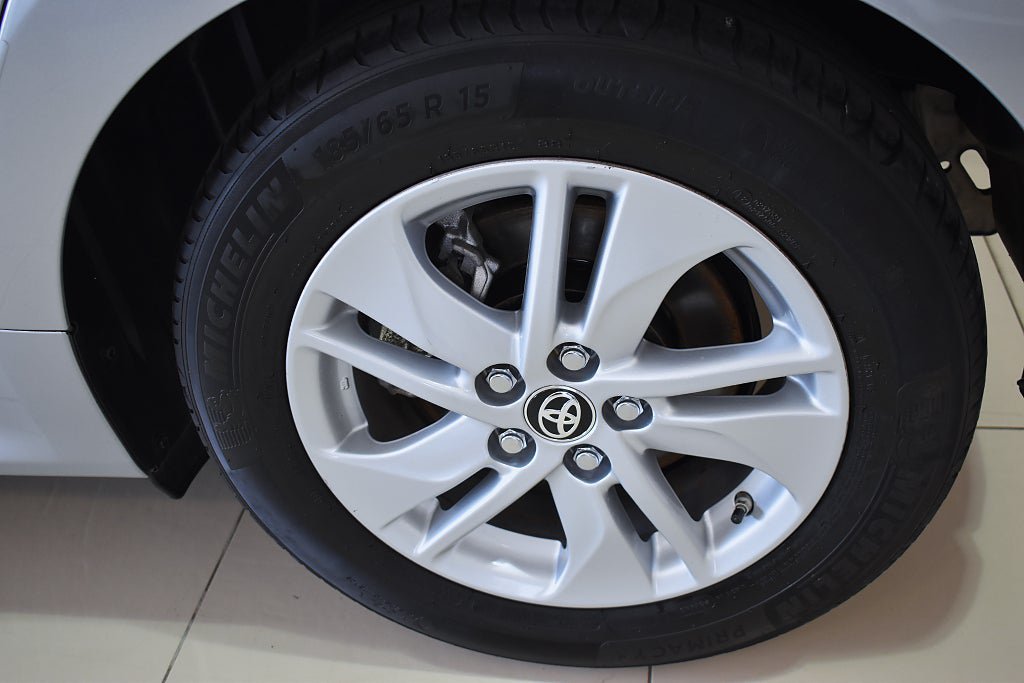 Vehicle Image 19