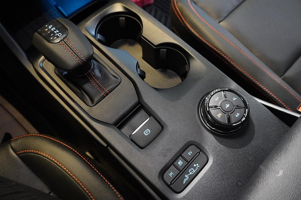 Vehicle Image 23