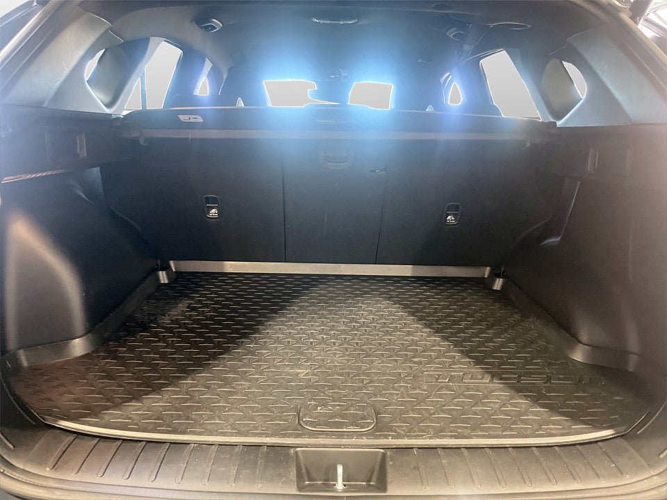 Vehicle Image 15