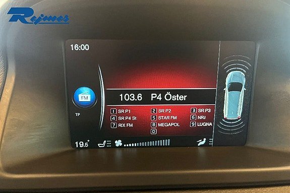 Vehicle Image 13