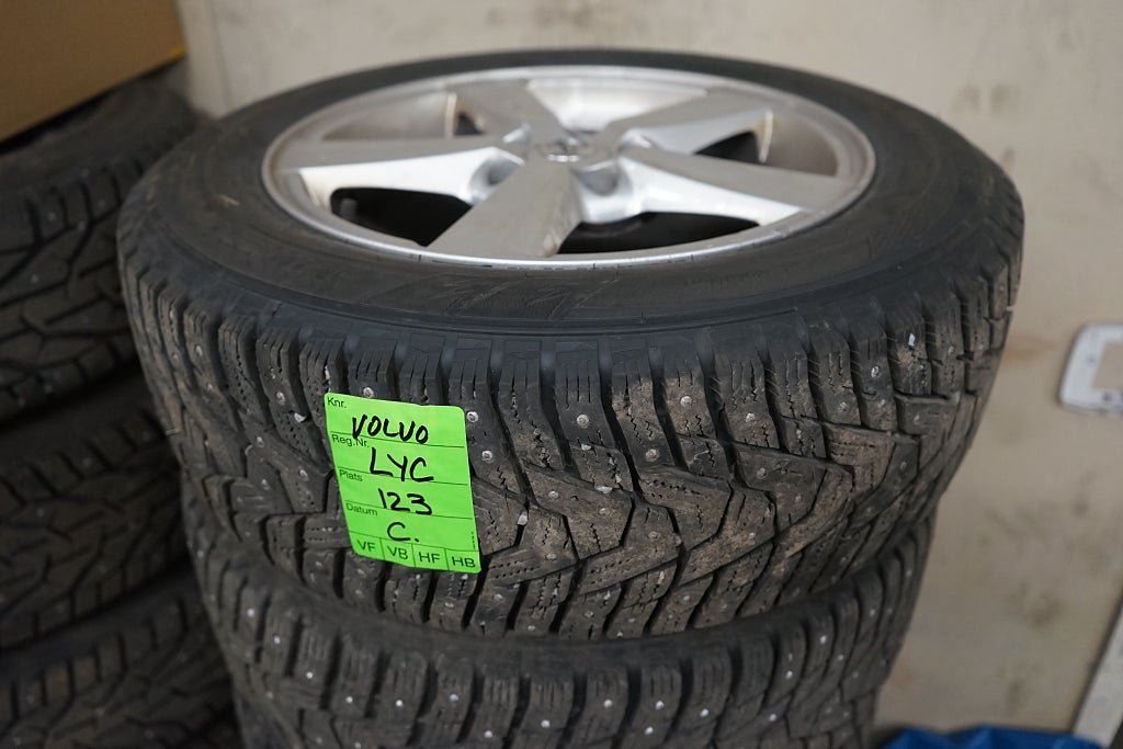 Vehicle Image 19
