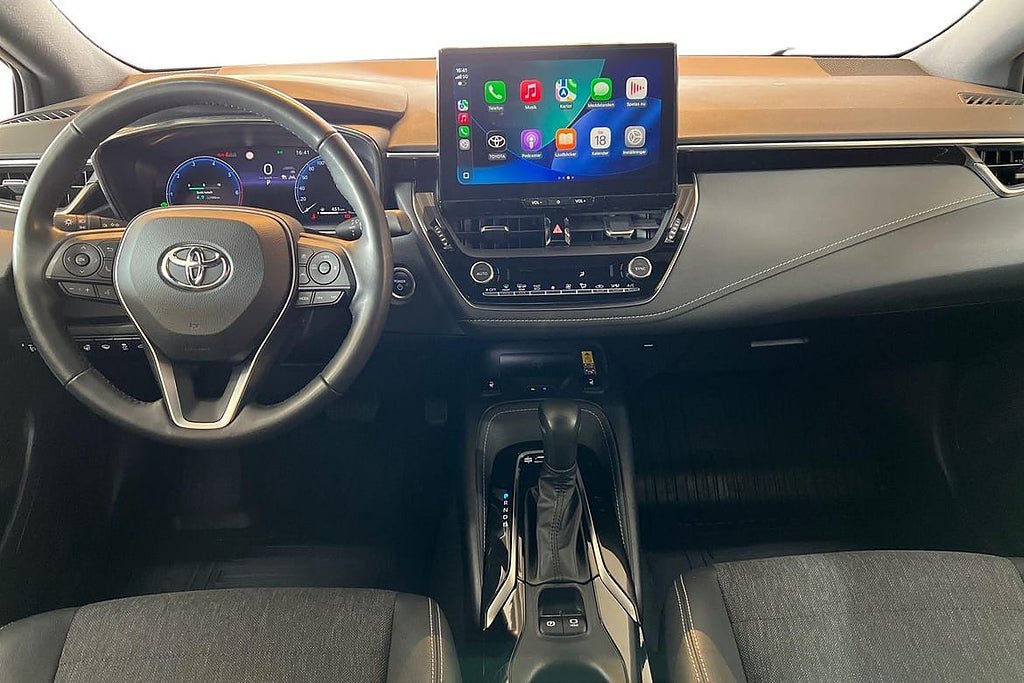 Vehicle Image 9