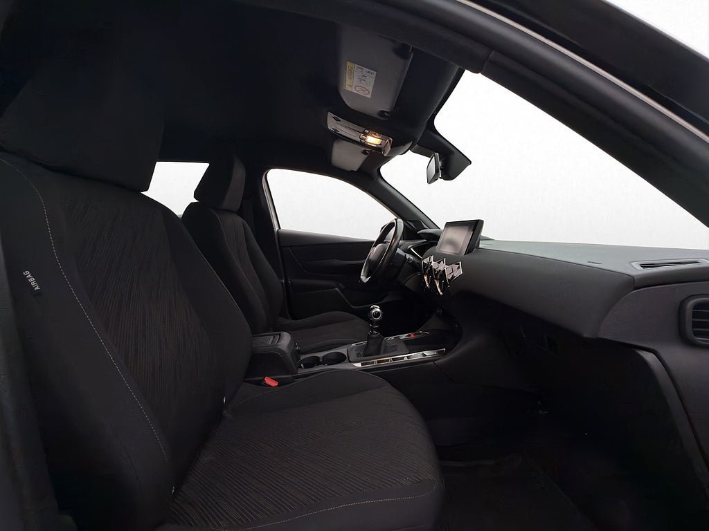 Vehicle Image 22