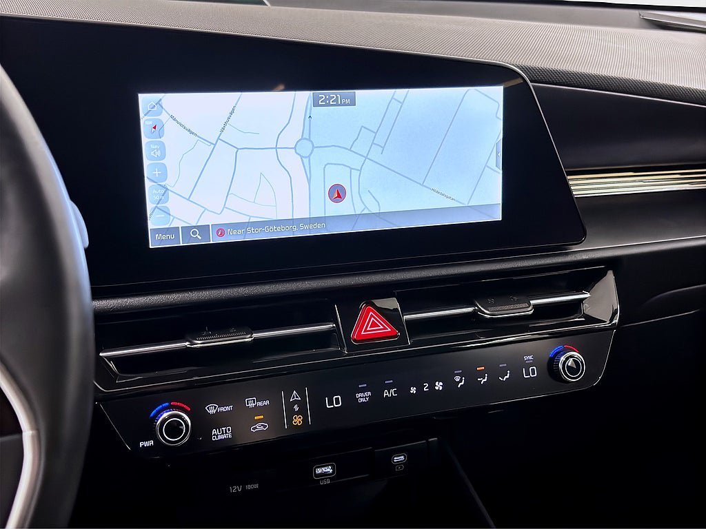 Vehicle Image 15