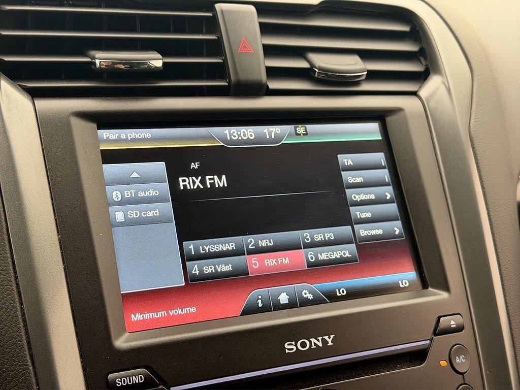Vehicle Image 17
