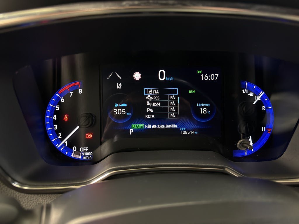 Vehicle Image 15